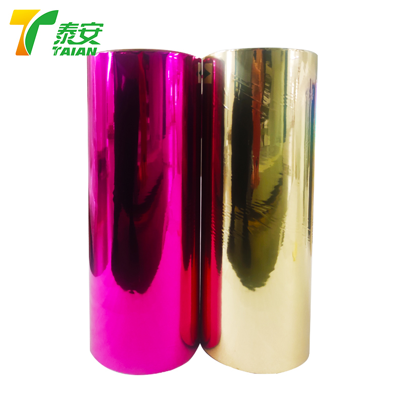 Detail of light and matte Metalized Thermal Lamination Flim